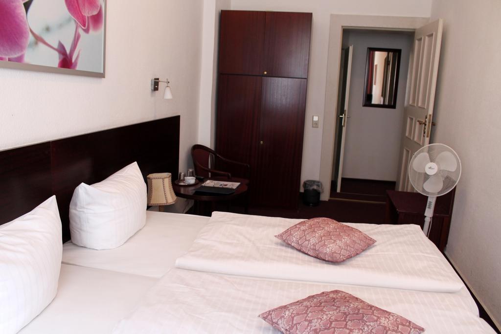 Hotel Novalis Berlin Exterior foto