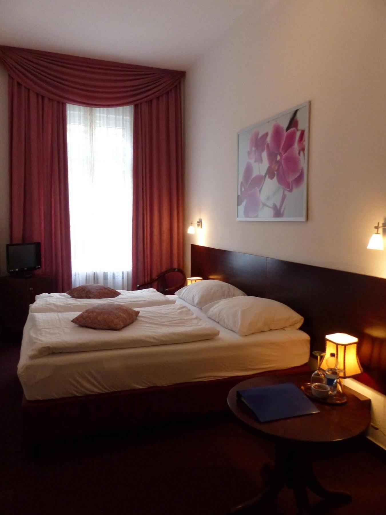 Hotel Novalis Berlin Exterior foto